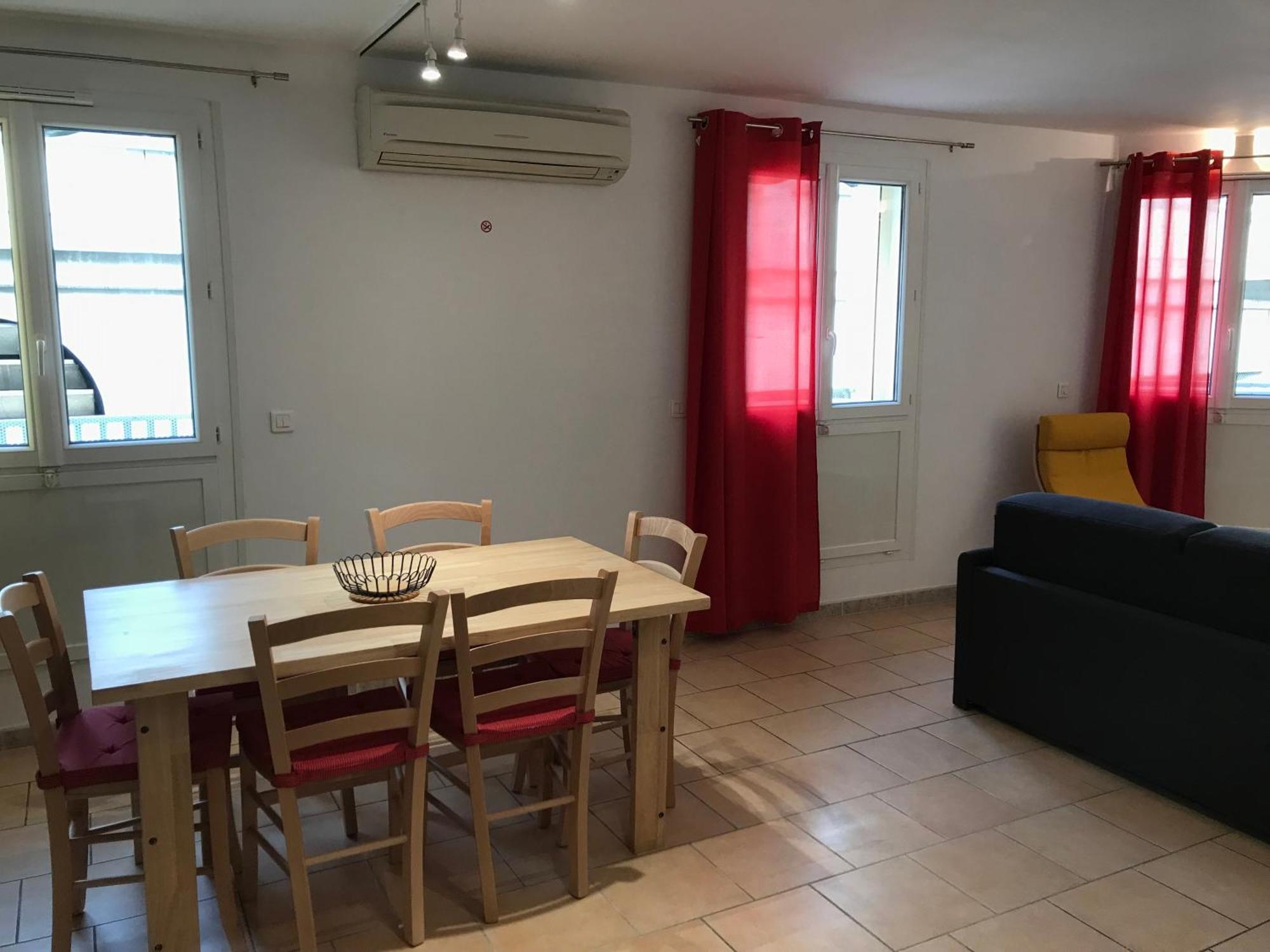 Privilege Hotel & Apparts Eurociel Centre Comedie Montpellier Luaran gambar