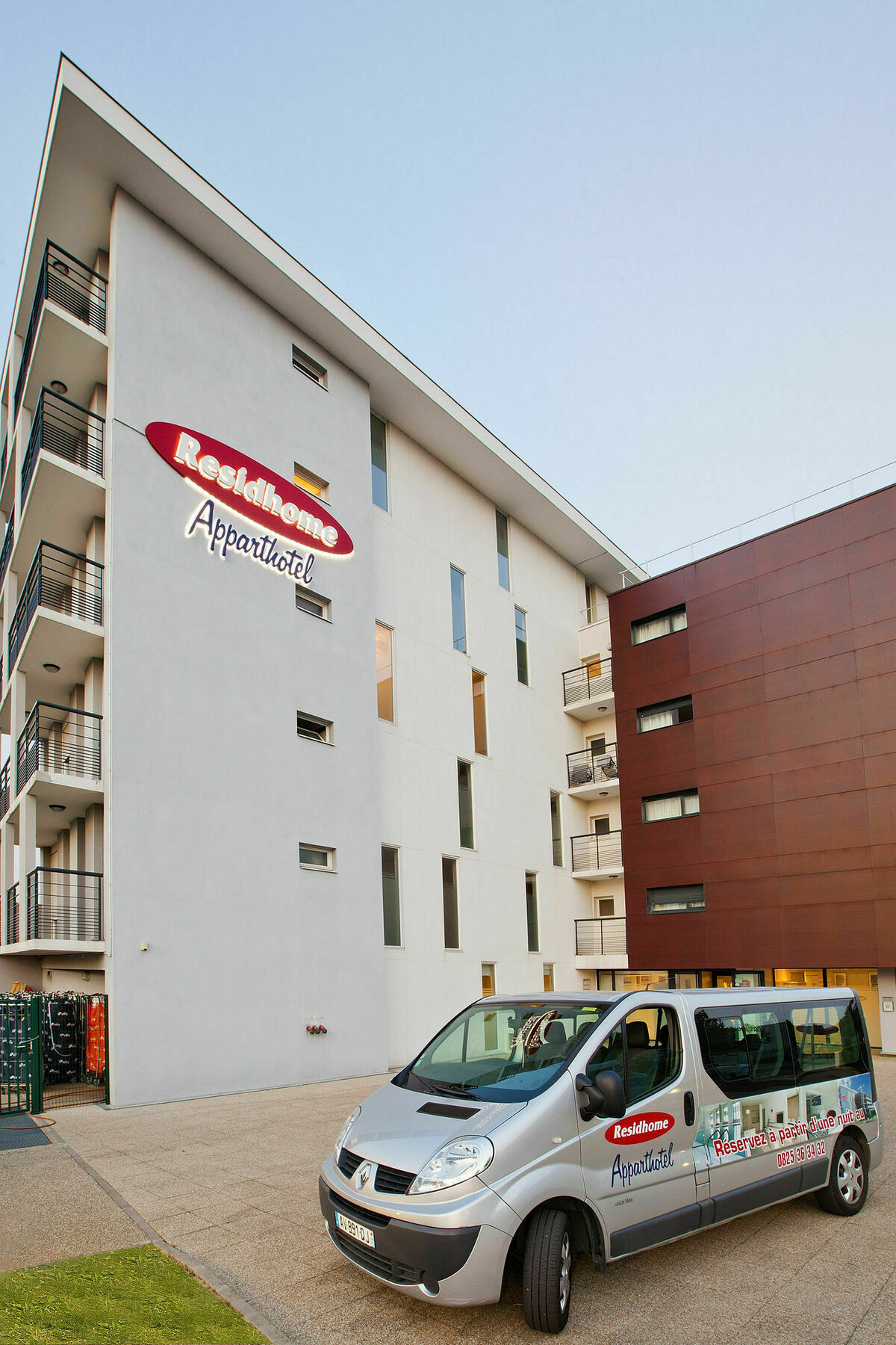 Privilege Hotel & Apparts Eurociel Centre Comedie Montpellier Luaran gambar